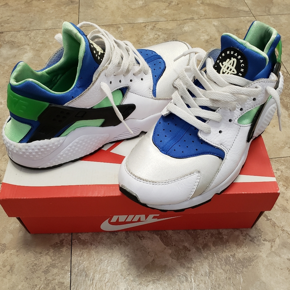 Men's Huarache White/Scream Green Sneakers